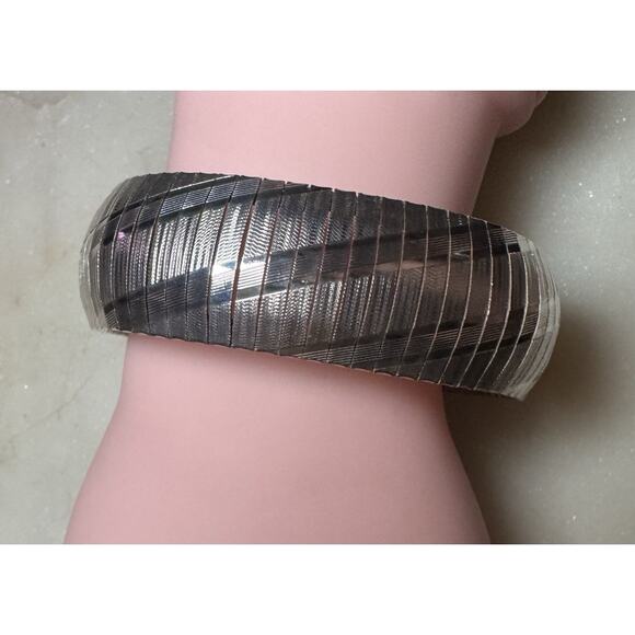 Italian Sterling Silver 925 Textured Articulated Panel Bracelet - Picture 3 of 14